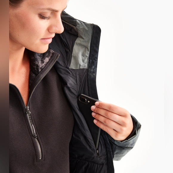 Faith L Edition Jacket - District Black - Picture 6 of 8